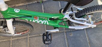 Prodám dětské kolo WOOM 2 – skvělé první šlapací kolo - 4