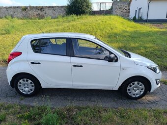 2014 Hyundai i20, 1,2i benzín, 59Tkm, původ ČR - 4
