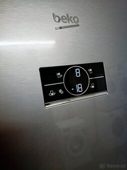 Nová lednice BEKO NeoFrost 203 cm, ZÁRUKA B5RCNA406HXB - 4