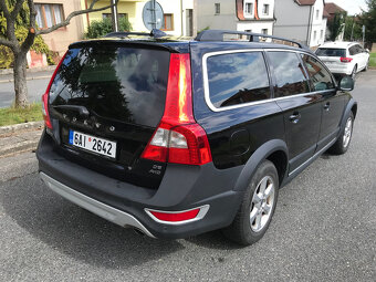 Volvo XC70 2.4 D5 AWD 151kW Summum - 4