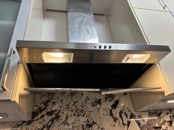 Nerezová kuchyňská digestoř 60 cm - 4