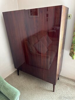 Retro starý nábytek - 4