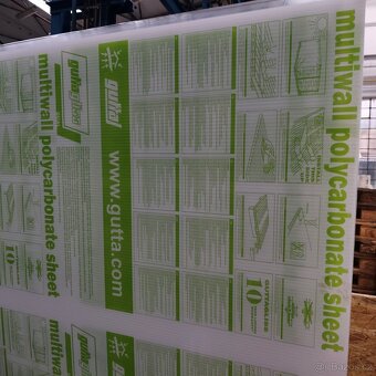 Polykarbonátové desky GUTTA - 4