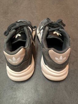 Tenisky Adidas Retropy F90, vel. 42,5 - 4