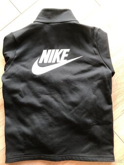 Mikina Nike, velikost 137-147 - 4