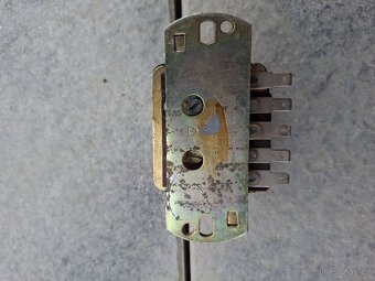 Nové relé Wartburg Trabant - 4