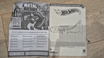 Hot Wheels dráha + Metal machines - 4
