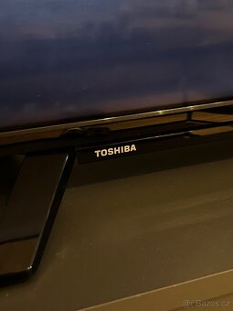 Smart TV TOSHIBA - 4
