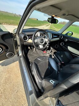 Prodám MINI One 1.4 70kW - 4