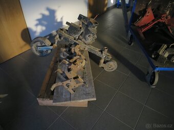 VARI za MOPED. - 4