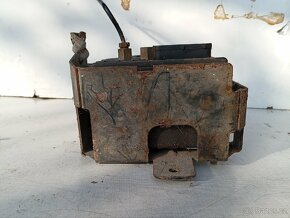 Renault Megane, I - ABS (ABS Pumpa)
- - 4