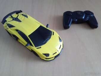 Lamborghini Aventador SVJ 1:24 - nové - 4