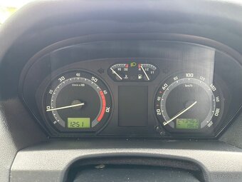 Škoda Fabia 1.2htp 40kw facelift - 4