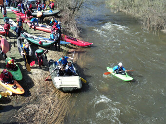 Prodám raft River Atter 4 - 4