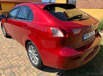 Mitsubishi Lancer 1.6 86 kW, benzín, r.v. 2015 - 4