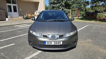 Honda Civic 8g 1.8 - 4