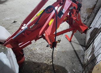 DISKOVA SEKAČKA KUHN GMD 500 -PERFEKTNÍ STAV - 4