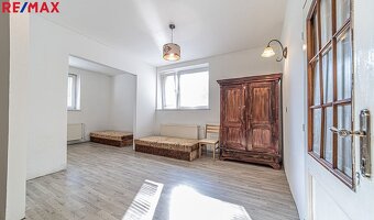 RD Těšíkov u Šternberka 3x byt - 4