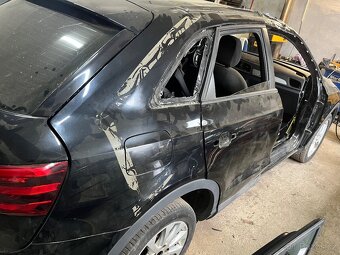 Audi Q3 8U 2.0tdi 130kw DSG rok 2014 najeto 119tkm - 4
