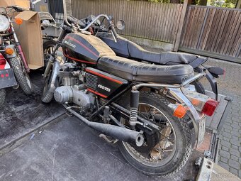 Moto Guzzi - 4
