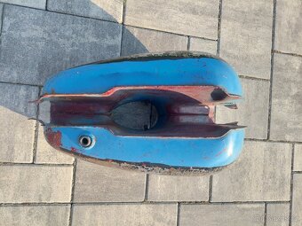 Nádrž Jawa na malou kývačku - 4