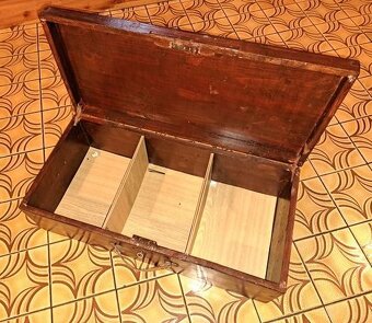 Dřevěná bedna / truhla - 4