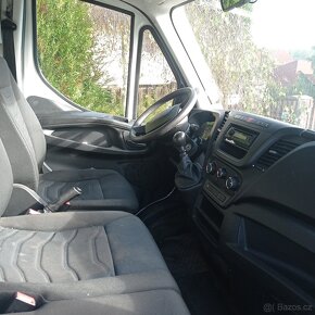 užitkový automobil Iveco - 4