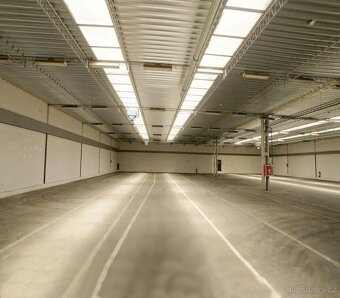 Nájem skladové haly 902 m2, rampa, Úvaly u PRAHY - 4