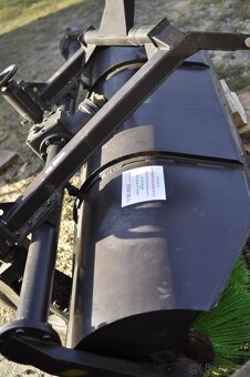 Zametač za traktor - 4
