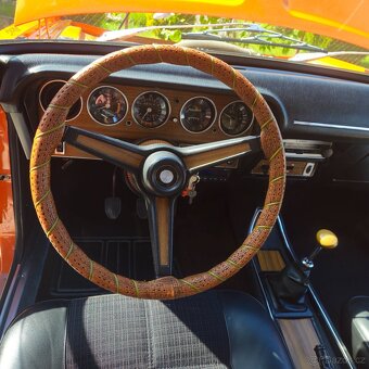 Chrysler 180 - 4