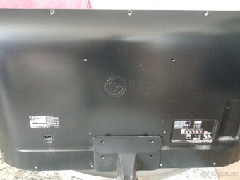 Prodám LG 49LH630V - 4