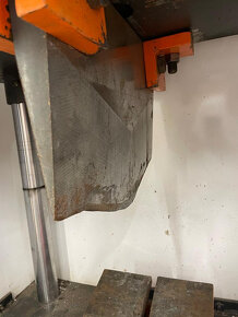 střihač elektromotorů separátor kabely recyklace PresseBull - 4