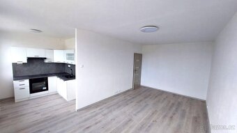 Pronájem bytu 3+1, 72 m2, Javorová 3105, Most PO KOMPLETNÍ R - 4