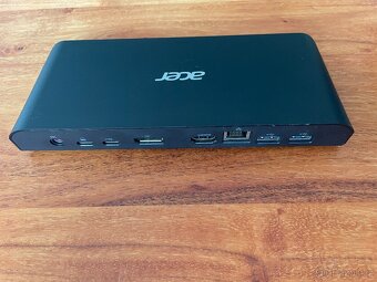 Notebook a Tablet Acer Switch 5 - 4