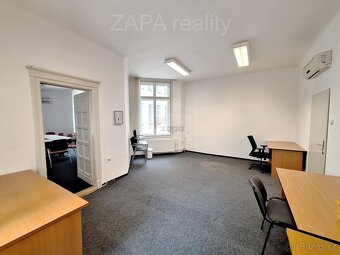 pronájem kancelář ateliér 40 m2 Praha 1 Národní ulice 2. pat - 4