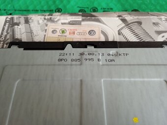 držák nápojů zadní loketní opěry Škoda Superb 2 8P0885995B - 4