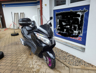 Suzuki Burgman 400-nový model - 4