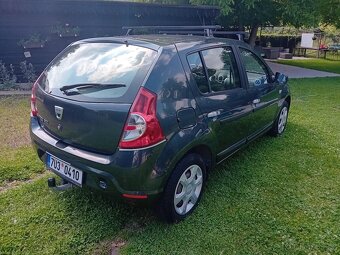 Prodám Dacia Sandero 1.4 r.v 2010 - 4