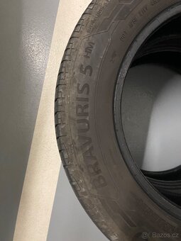 Prodám pneu BARUM BRAVURIS 5 215/60 R16 XL - 4