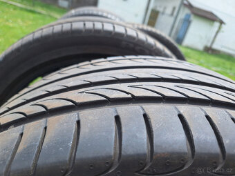 Letní pneu 235/40 R19 96Y - 4