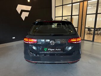 VW PASSAT VARIANT B8 R-LINE 2.0TDI 110KW 3/2018 WEBASTO LED - 4