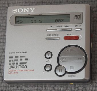 MINIDISC / minidisk recorder SONY MZ-R70, manual, MD media - 4