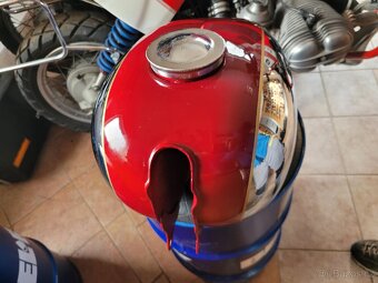 Nádrž ČZ150 C - 4