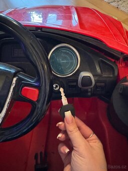 Dětské elektrické auto s možností dálkového ovládání - 4
