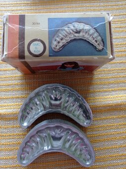 Formičky na pečení, vykrajovátka - 4