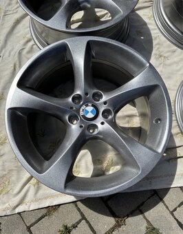 Styling 230 BMW r19 po renovaci - 4