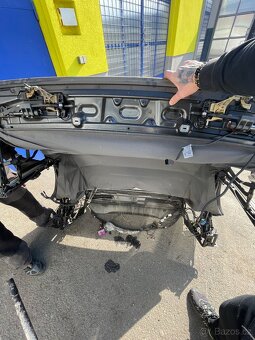 BMW E64 - střecha (cabrio) na ND - 4