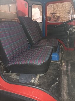 Avie 31 rok výroby 1989 - 4