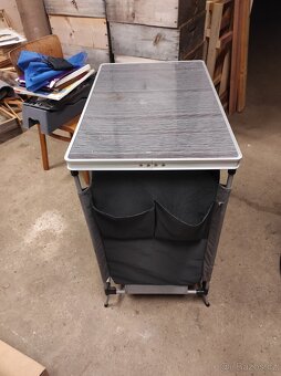 Brunner kemping stůl - 4