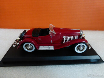 modely aut 1:43 12. - 4